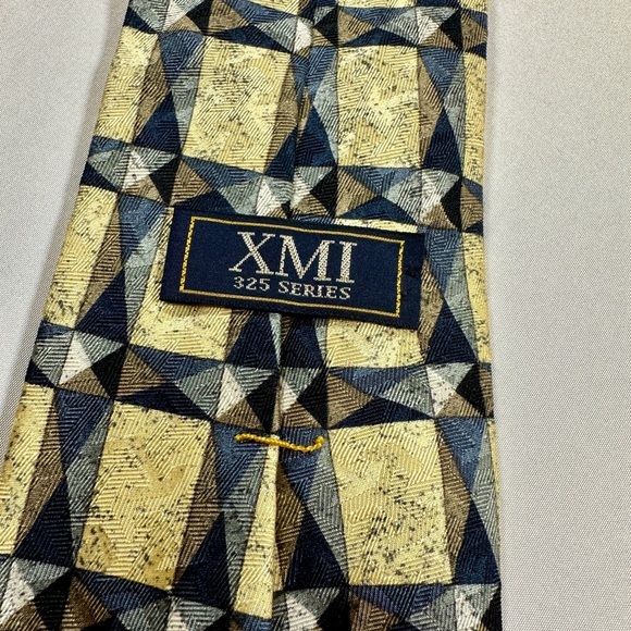 Men’s XMI Silk Necktie​​ - Picture 4 of 4